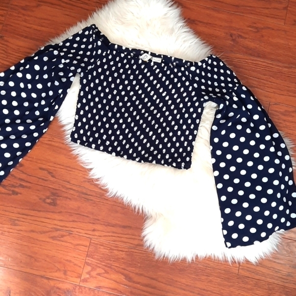Mimi Chica Cropped Belle Sleeve Blouse - Picture 1 of 3